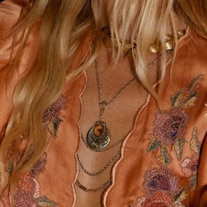 COPY - Chasing Unicorns Filagree necklace New In Box